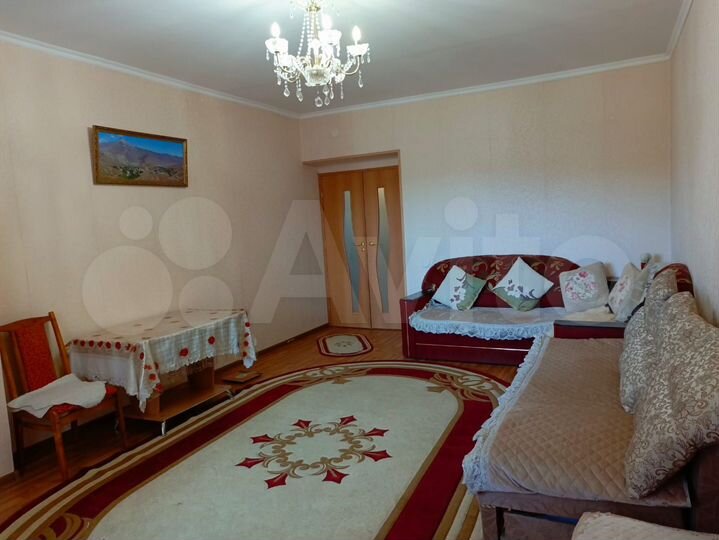 2-к. квартира, 73,5 м², 2/8 эт.