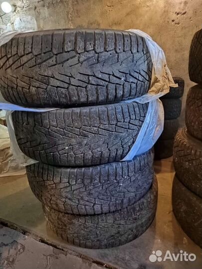 Nokian Tyres Hakkapeliitta 8 285/60 R18