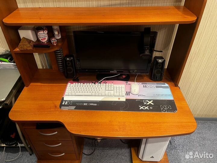 Компьютерный стол бу