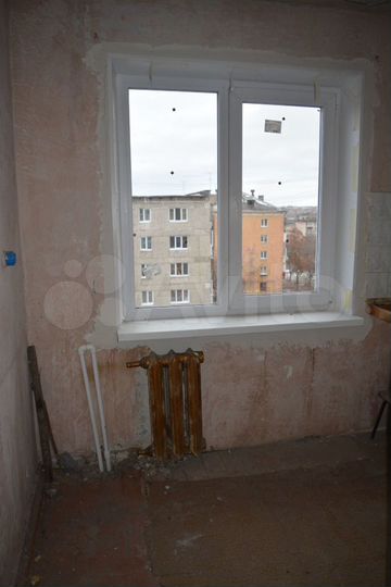 2-к. квартира, 43 м², 5/5 эт.