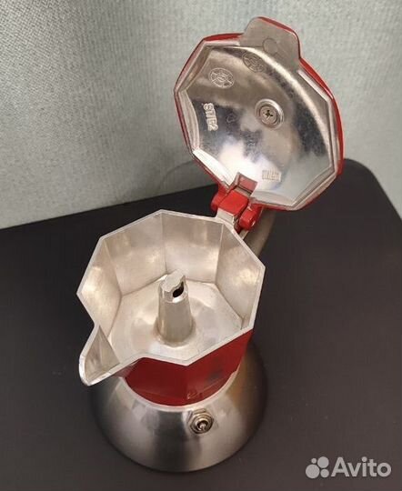 Гейзерная кофеварка Bialetti Moka Induction W23F