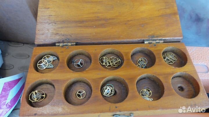 Шкатулка для часовщика