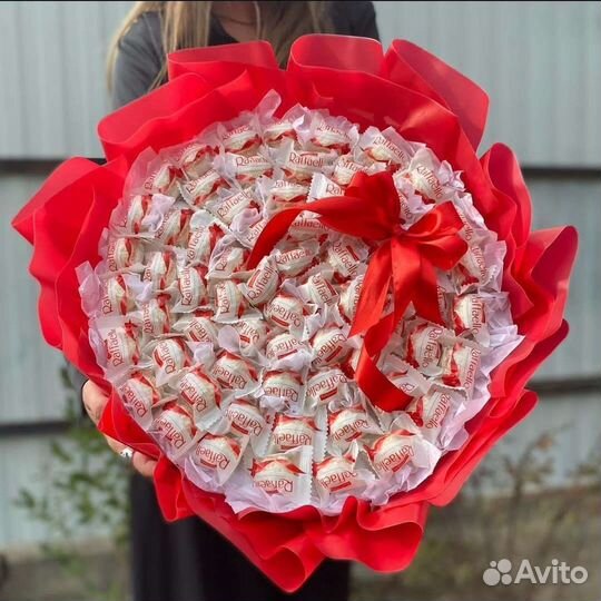 Сладкий букет девушке из Рафаэлло