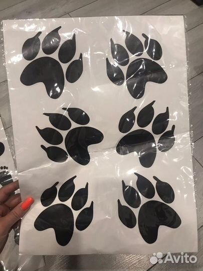 Декоративные наклейки