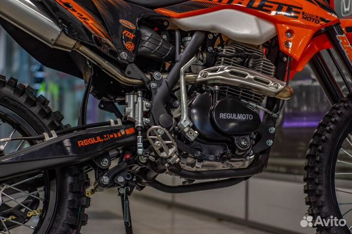 Мотоцикл Regulmoto Athlete 250 21/18
