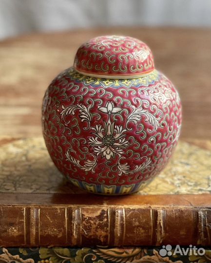 Винтажные чайницы, бисквитницы в ассортименте