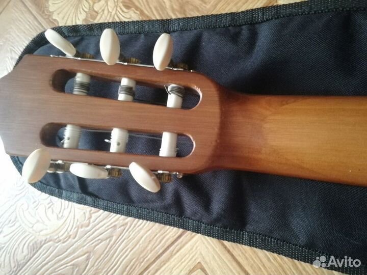 Гитара классическая yamaha c40+ чехол + аксессуары