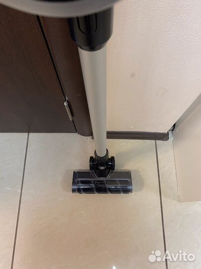 Вертикальный пылесос Kitfort KT-5123