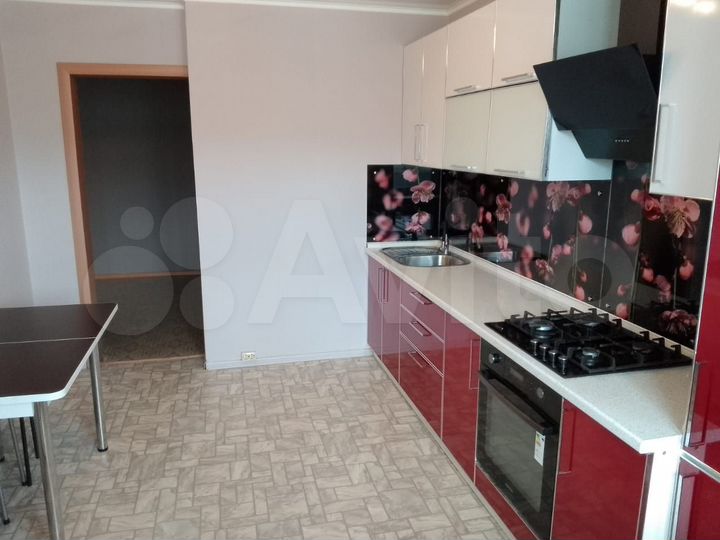 2-к. квартира, 56,3 м², 2/9 эт.