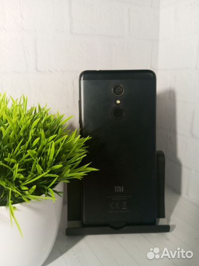 Xiaomi Redmi 5, 2/16 ГБ