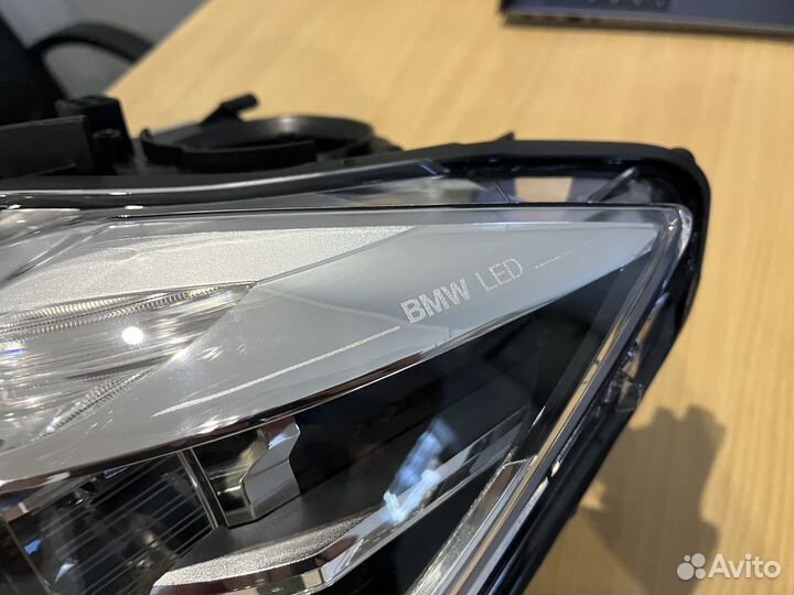 Левая водительская фара BMW F30 рестайл LED