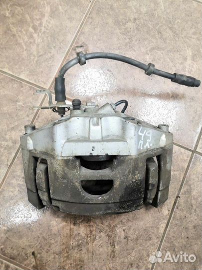 Суппорт передний Audi A6 C6