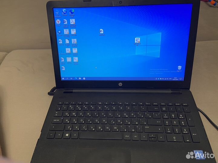 Ноутбук HP 15-ra079ur