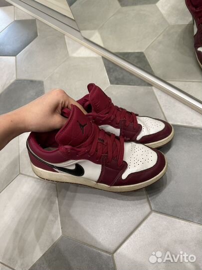 Кроссовки nike air jordan женские