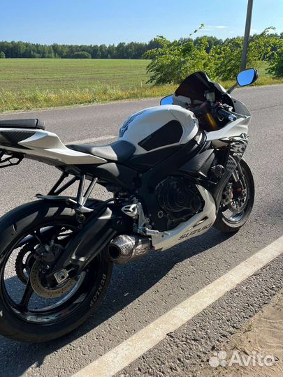 Gsx-r 750 L4