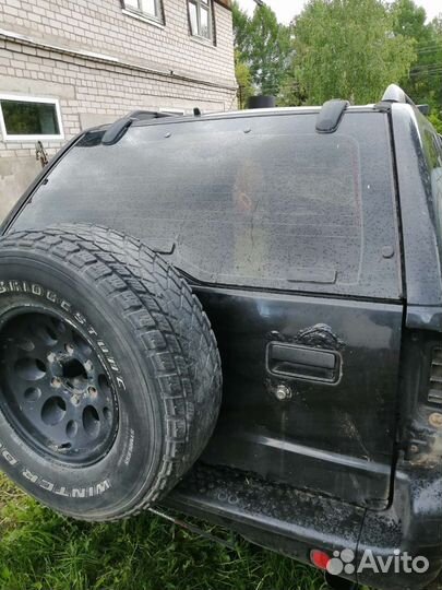 Стекло заднее Frontera B