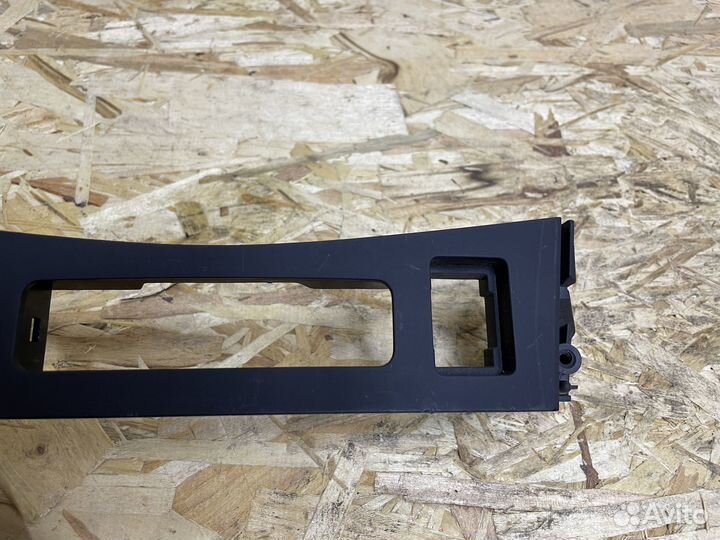 Накладка декоративная Toyota Corolla