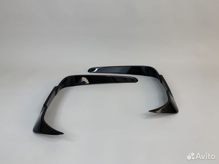 Клыки передние BMW M2 F87 SQ стиль сухой карбон