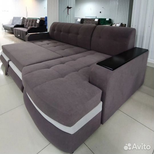 Диван угловой