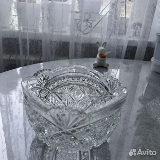 Ваза хрустальная