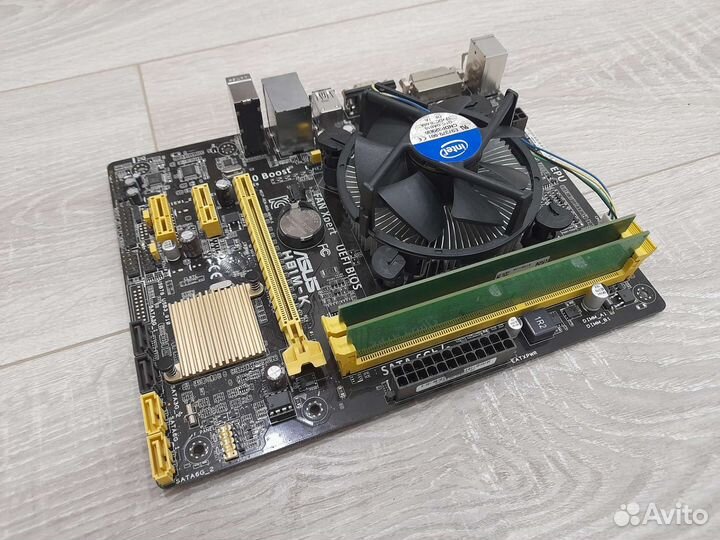 Материнская плата 1150 с i3 4гб озу