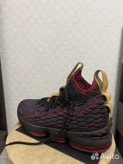 Nike lebron 15