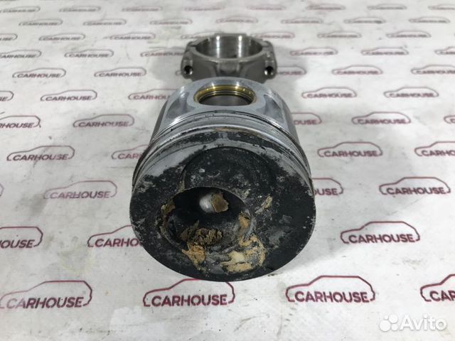 Шатун с поршнем Volkswagen Passat B5 3B2 1.9 AJM