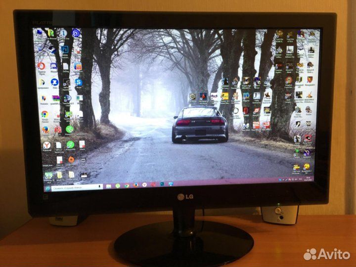 Mонитор LG Flatron E2240S 21.5'' LED