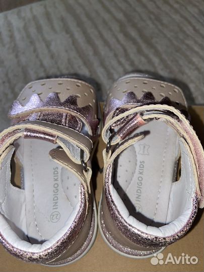 Босоножки для девочки