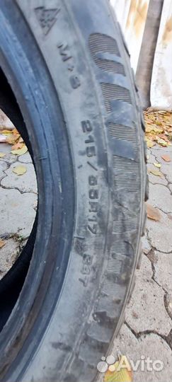 Goodyear UltraGrip 215/55 R17