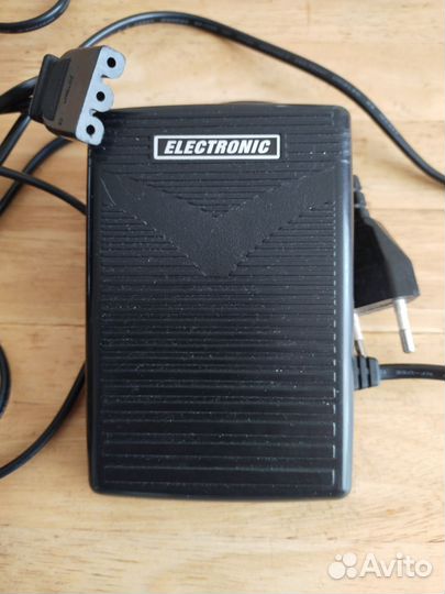 Педаль для швейной машинки