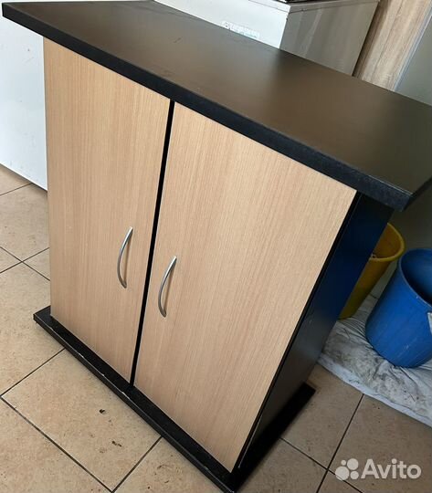 Аквариум с тумбой