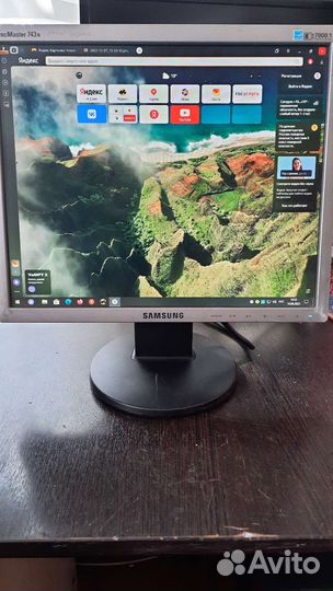 Монитор Samsung SyncMaster 943N, 17