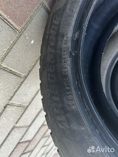 Bridgestone Blizzak DM-V2 235/55 R19