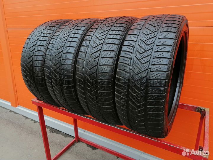 Pirelli Winter Sottozero 3 245/45 R19 85T