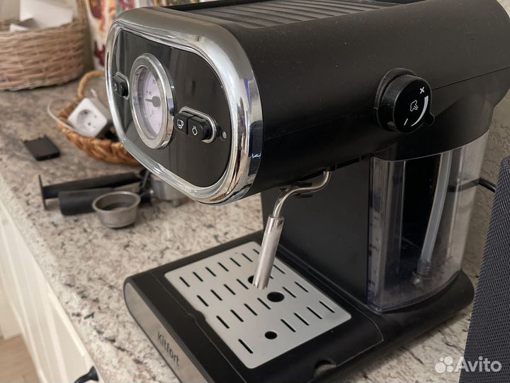 Кофемашина kitfort