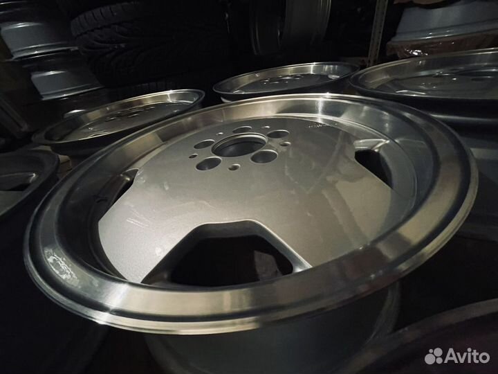 Оригинальные AMG Monoblock Aero 1 для W124/W201/W2