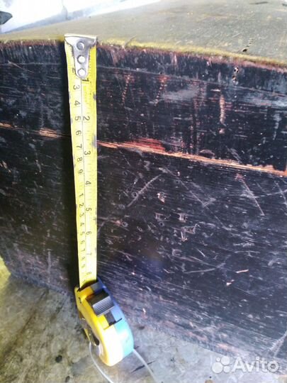 Сундук старинный