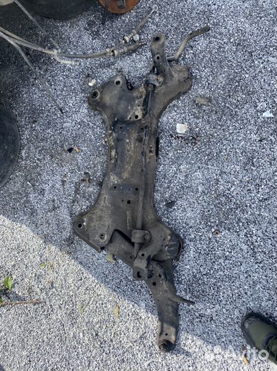 Подрамник хендай солярис