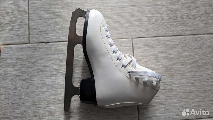 Коньки для фигурного катания детские