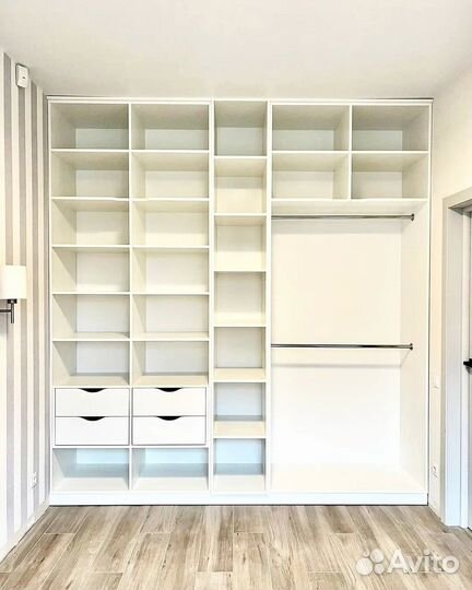 Шкаф стенка