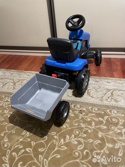 Синий трактор