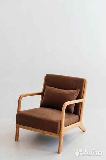 Кресло для гостиной