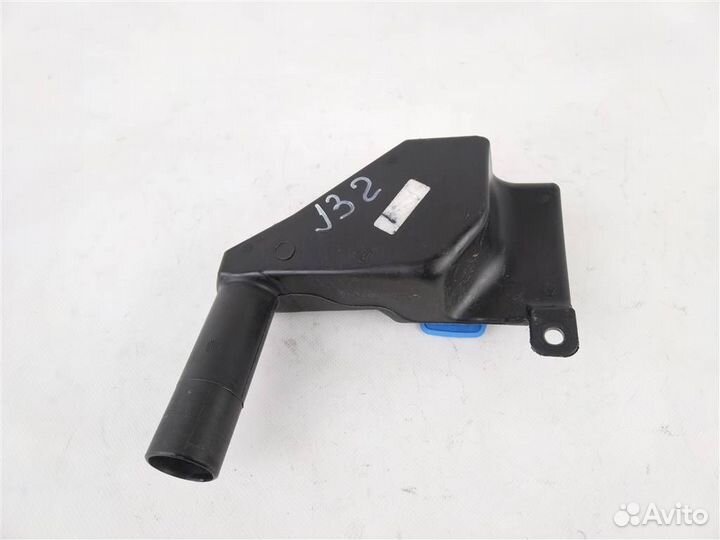 Горловина бачка омывателя ауди A5 Sportback 2008