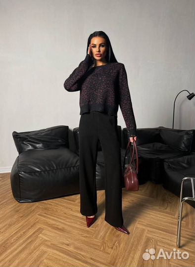 Женский свитер Balenciaga