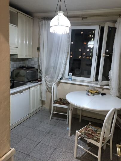 Комната 10 м² в 3-к., 4/20 эт.