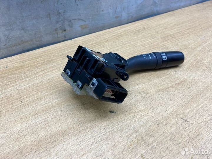 Подрулевой переключатель дворников правый Mazda 6