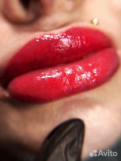 Нужны модели на перманентный макияж