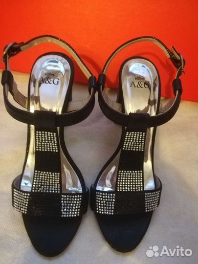 Босоножки 37р