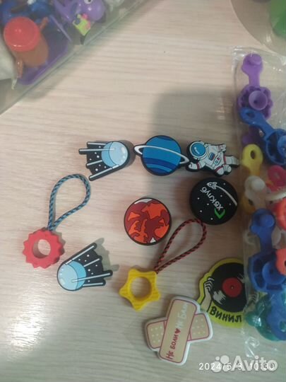 Киндеры и другие игрушки